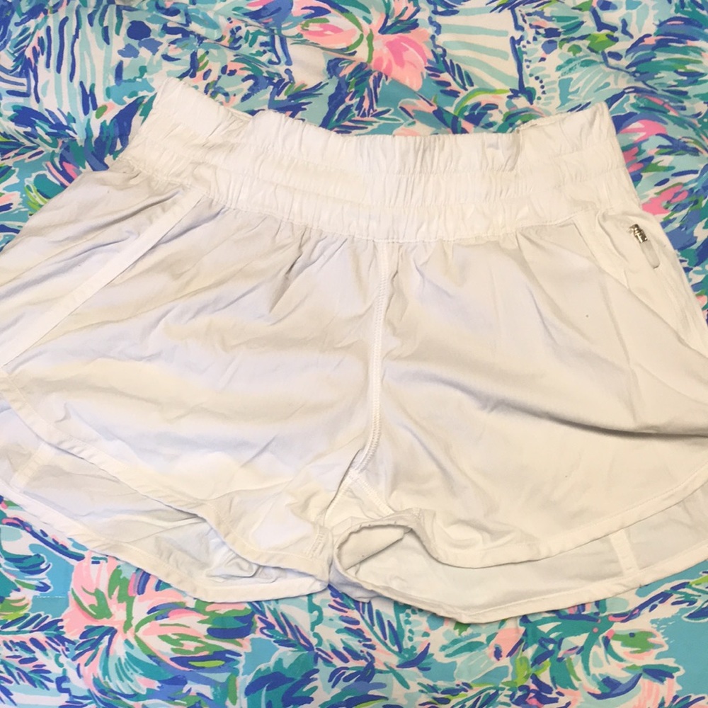 White Tracker Low-Rise Lined Short 4”